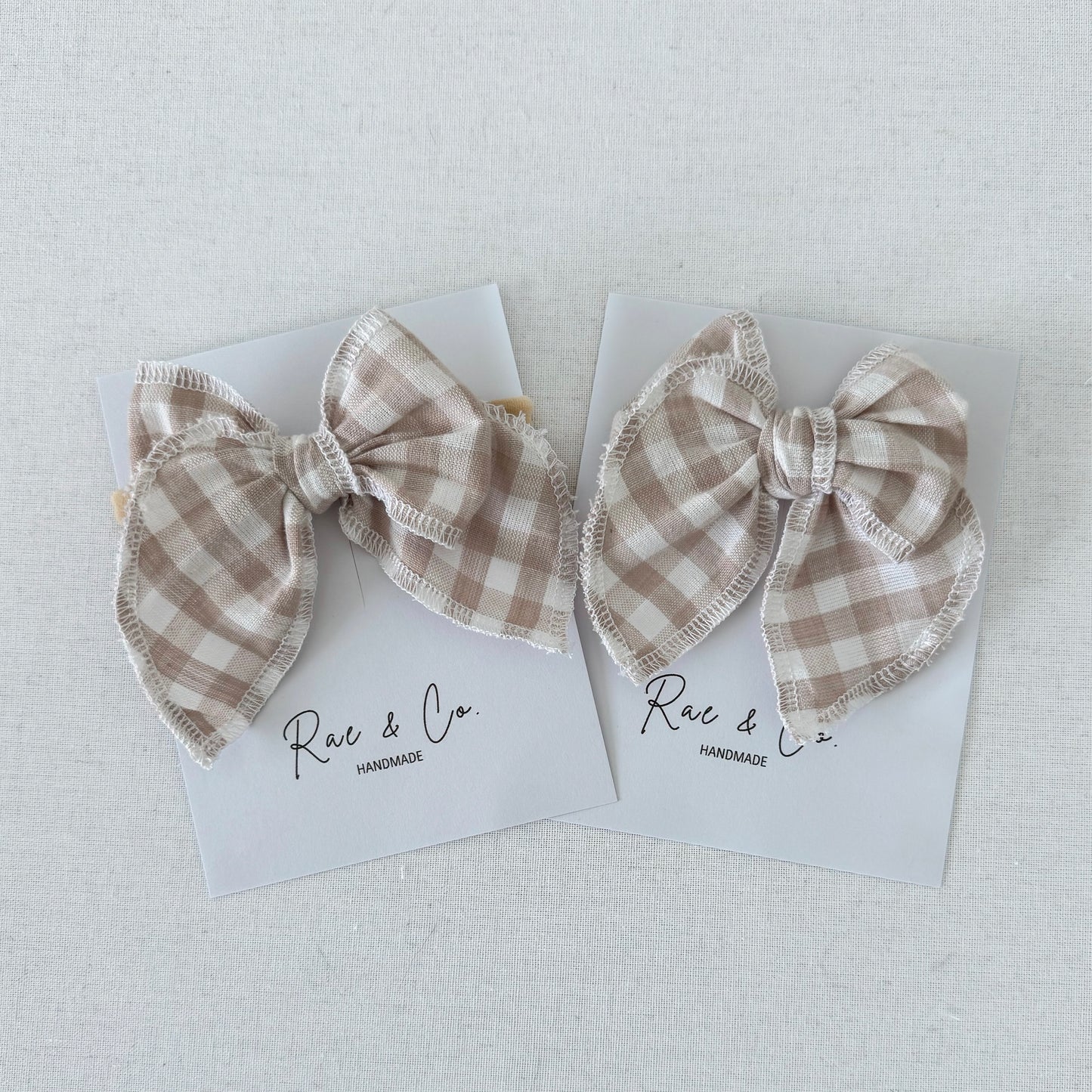 Winnie Cottage Bow